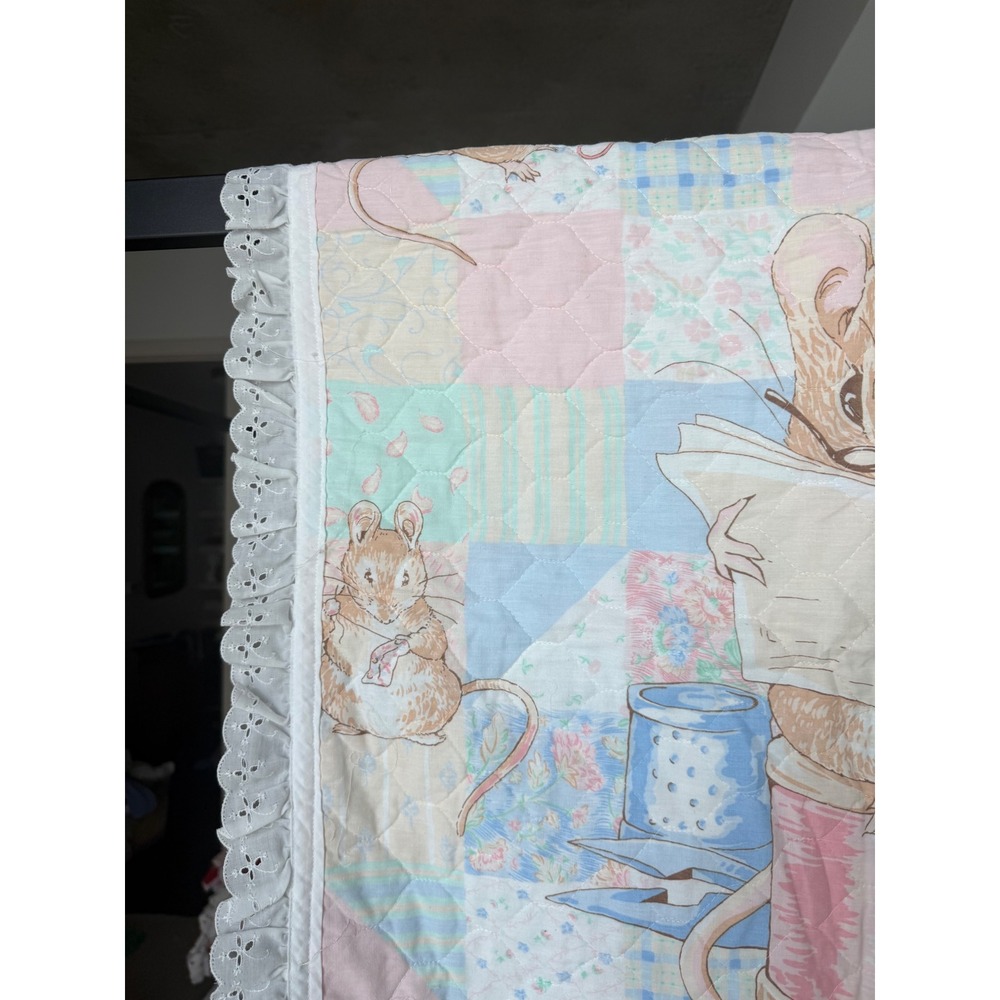 Vintage Peter Rabbit Print Baby Quilt - Picture 2 of 15
